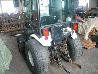 Lamborghini G27H s čelním nakladačem - 4