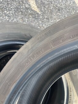 Toyo 225/55 r19 - 4