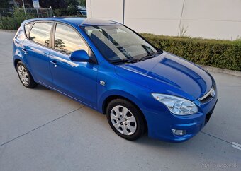 Hyundai i30 1.6 CRDi Comfort - 4