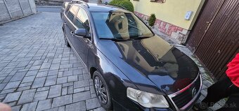 Volkswagen Passat B6 - 4