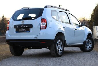 Dacia Duster 1.5 dCi 4x4,Ťažné, Klíma, STK/EK 2/2027, Folie - 4