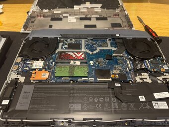 Herny notebook Dell G15 - 4
