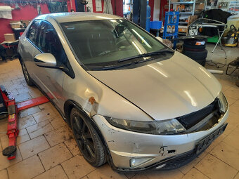 Náhradní díly Honda Civic 2006 1.8 - 4