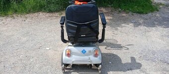 Predám elektrický invalidný vozík - 4