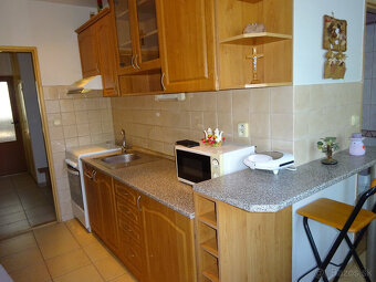 EXKLUZÍVNE, veľký 2izb.byt s balkónom Štefánikova trieda - 4