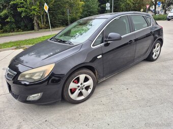 Opel Astra J 1.6 benzin LPG 2010 pojazdne - 4