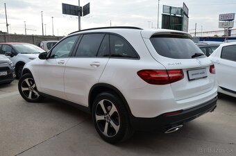 Mercedes-Benz GLC SUV 250 4Matic AMG Night Packet - 4