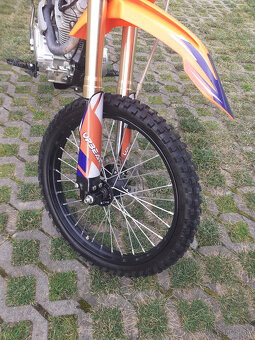 Predám Enduro zn.UpBeat obsah 250cm3 - 4