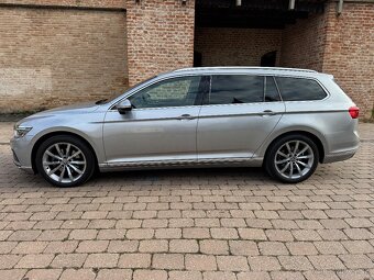 Volkswagen Passat Variant model 2021 - 4