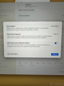 Macbook air M2 (100%batéria) - 4