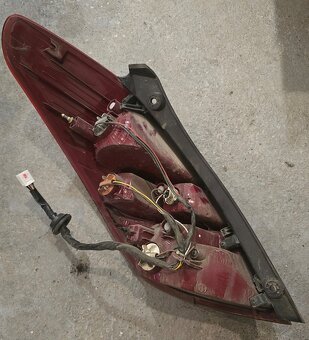 Zadné svetlá Hyundai i20 2008-2012 - 4