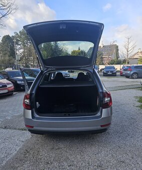 Škoda Octavia combi 1.6TDI 85kW - 4