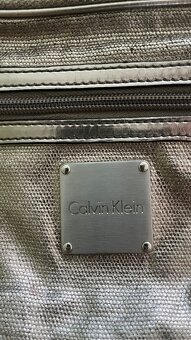 Calvin Klein - 4