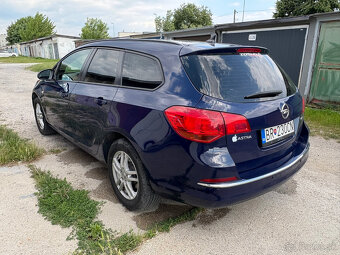 Opel Astra Sport Tourer J 1.6CDTI - 4