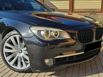BMW Rad 7 740d - 4
