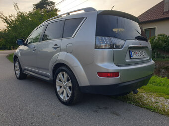 Predám SUV Mitsubishi Outlander 4x4, 2,4 benzin+LPG - 4