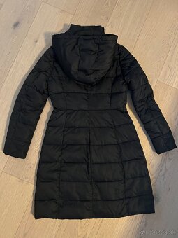 Armani bunda IT38 naša 34 , resp. XS - 4