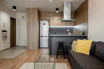 Na prenájom 2-izb. byt 57,88m2 s terasou a park. státím v pr - 4