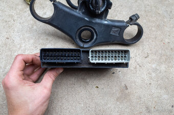 Honda CBR600 F4i (2001–2006) – Sada HISS + zámky + ECU - 4