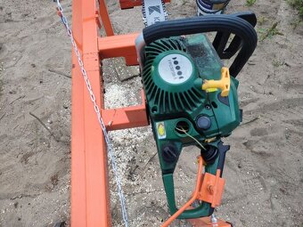Stojan pod motorovú pílu - 4