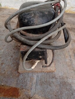 Darujem za dva dezerty Tatiana 172 gramov kompresor - 4