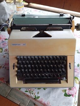 Písací stroj - 4