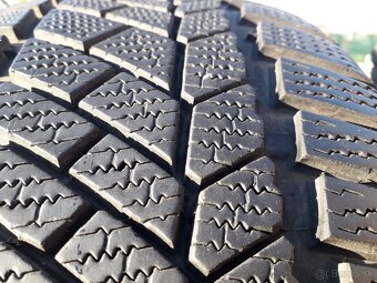 225/45 r18 zimne pneumatiky - 4