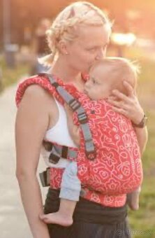 Nosič Sestrice Carrier - red folk - 4