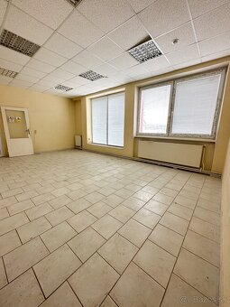 Budova s viacerými možnosťami využitia Moldava n/B - 4