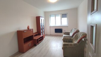 Kiadó 3 szobás lakás Veľké Dvorníkyban (Búslak részén) - 4