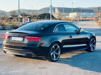 Audi S5 4,2 V8 260kw Quattro - 4