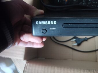 Dvd 4 x, domáce kino Panasonic,2x Subwoofer Panasonic - 4