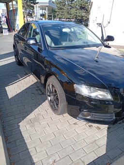Predávam Audi A4 b8 2Liter - 4