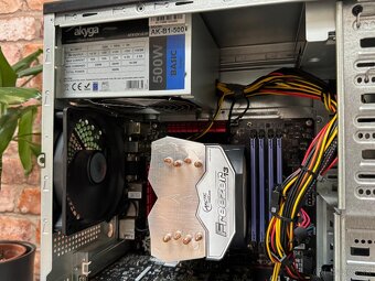 i7 4770T\16GB\GTX 1060\SSD\600W Zdroj - 4