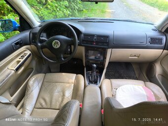 VW Bora 2.3 110kw V5 - 4