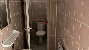 prenájom obchodné priestory v atraktívnej lokalite priamo v - 4