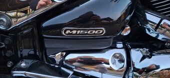 Suzuki Intruder VZ 1500 - 4