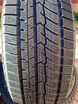 Elektróny Dacia/// zimné pneumatiky 215/65 r17 - 4