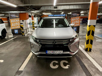 Mitsubishi Eclipse Cross 2021 1.5T Intense CVT 2WD + ťažné - 4