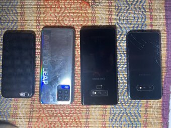 4x Mobil - Vymenim / predam - 4