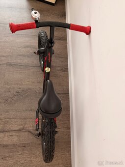 Odrážadlo Trek - 4