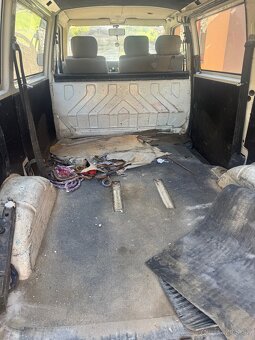 VW Transporter T4 2,4sdi rok 1996 - 4