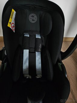 Cybex Cloud T i-Size Black - 4