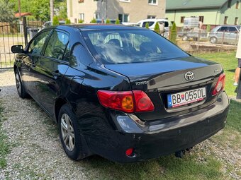 Toyota Corolla 1.33vvti benzin PLNE POJAZDNÉ - 4