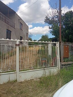 Predaj RD Zobor, prípadne samostatne pozemky, 500m2, 416m2, - 4