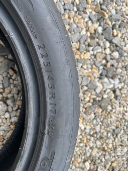225/45r17 - 4