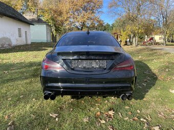 Mercedes-Benz CLA Kupé 180 AMG Line - 4