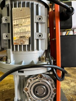 Lúpačka odizolovačka odblankovačka káblov - 4