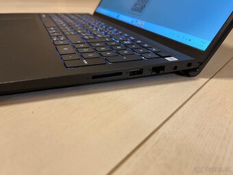 DELL Vostro 15" 3510 i5 11gen 16GB DDR4 512GB SSD - 4