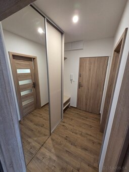 Na prenájom nový  1- izbový byt v Novom Meste nad Váhom - 4